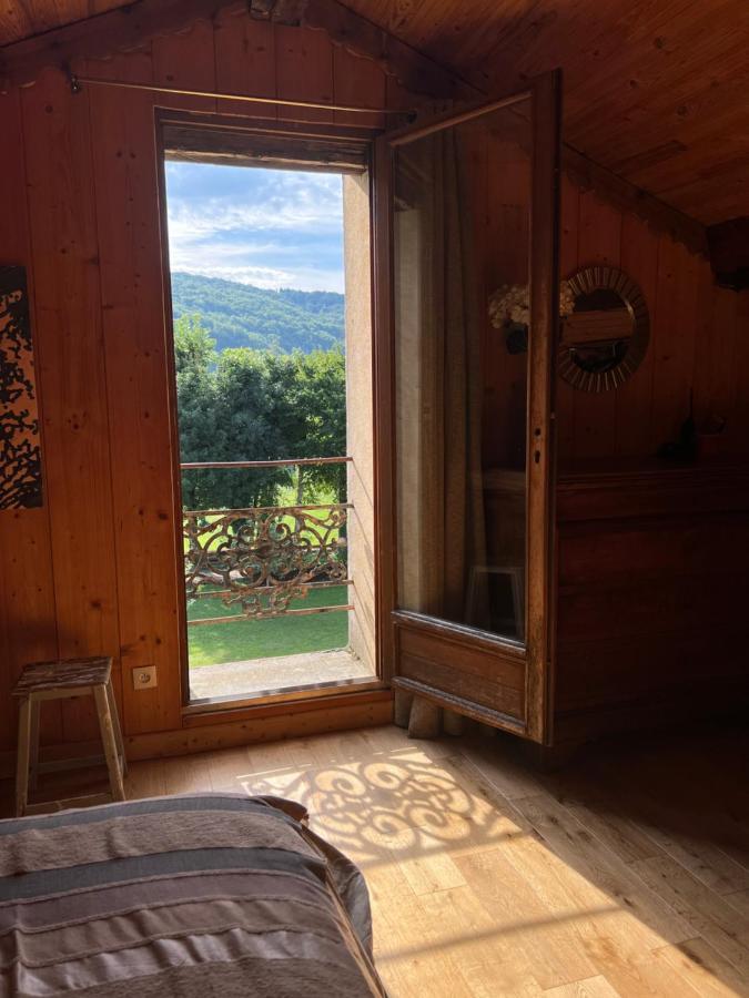 Les Granges De L'Eblouaz Bed & Breakfast Saint-Rambert-en-Bugey Eksteriør bilde